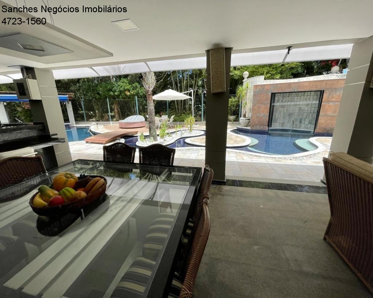 Casa de Condomínio à venda com 8 quartos, 1250m² - Foto 19