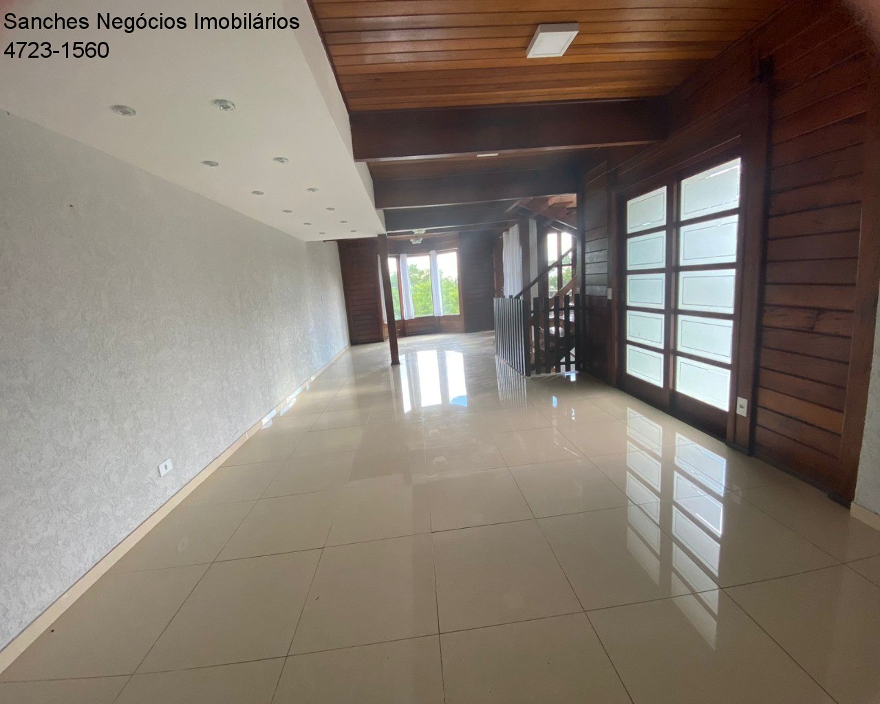 Casa de Condomínio à venda com 3 quartos, 230m² - Foto 5