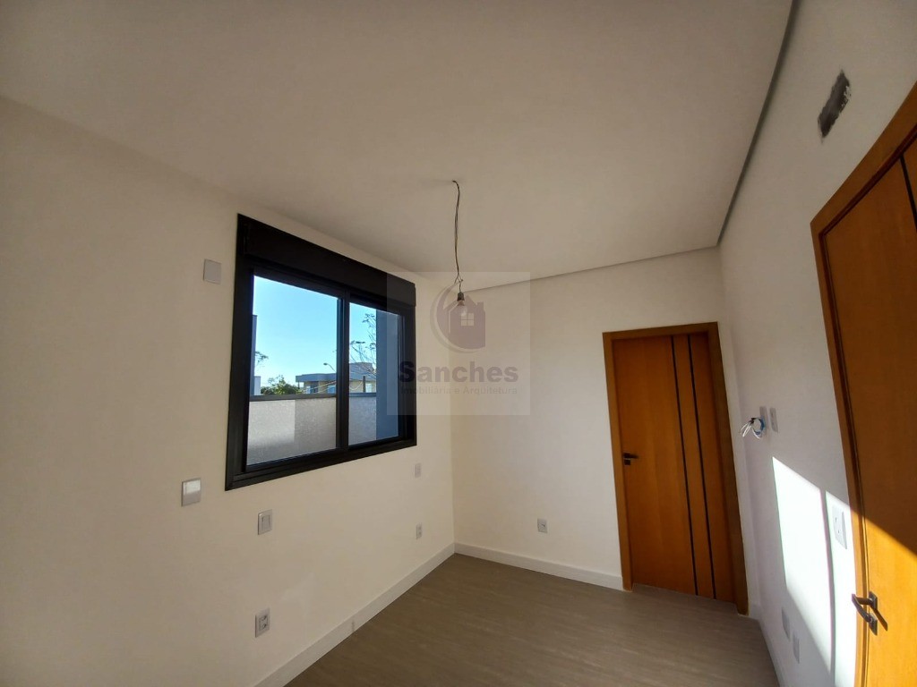 Casa de Condomínio à venda com 3 quartos, 300m² - Foto 23