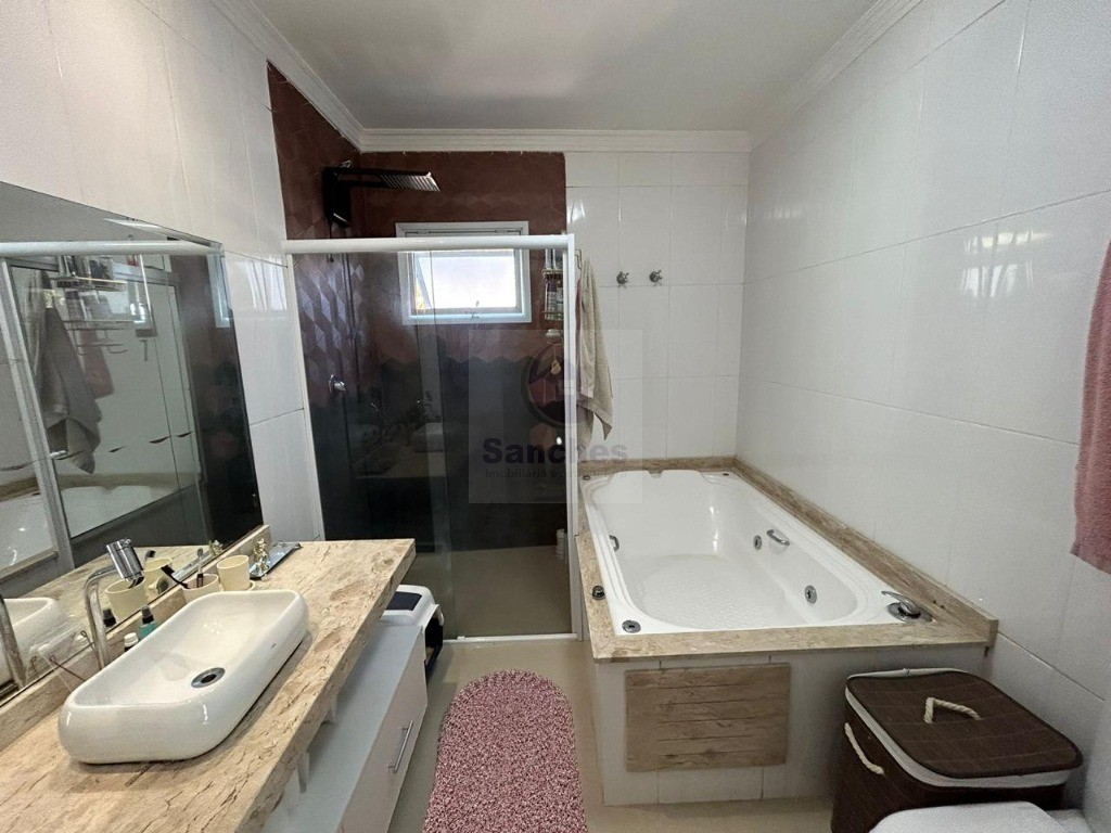 Sobrado à venda com 3 quartos, 300m² - Foto 10