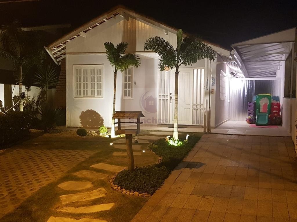 Casa à venda com 3 quartos - Foto 4