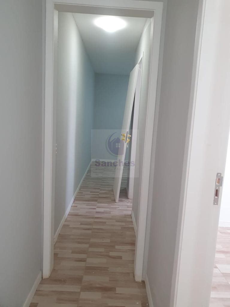 Apartamento à venda com 2 quartos, 65m² - Foto 4