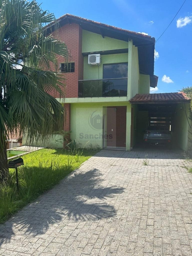 Casa de Condomínio à venda com 3 quartos, 350m² - Foto 2