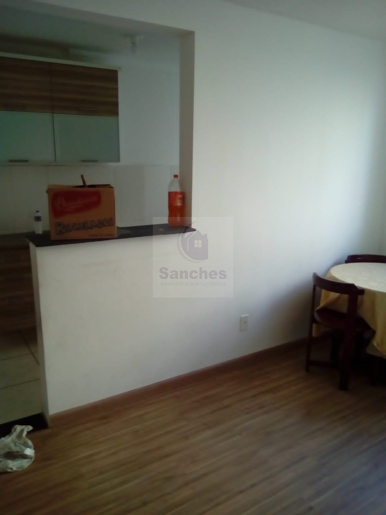 Apartamento à venda com 2 quartos, 48m² - Foto 2