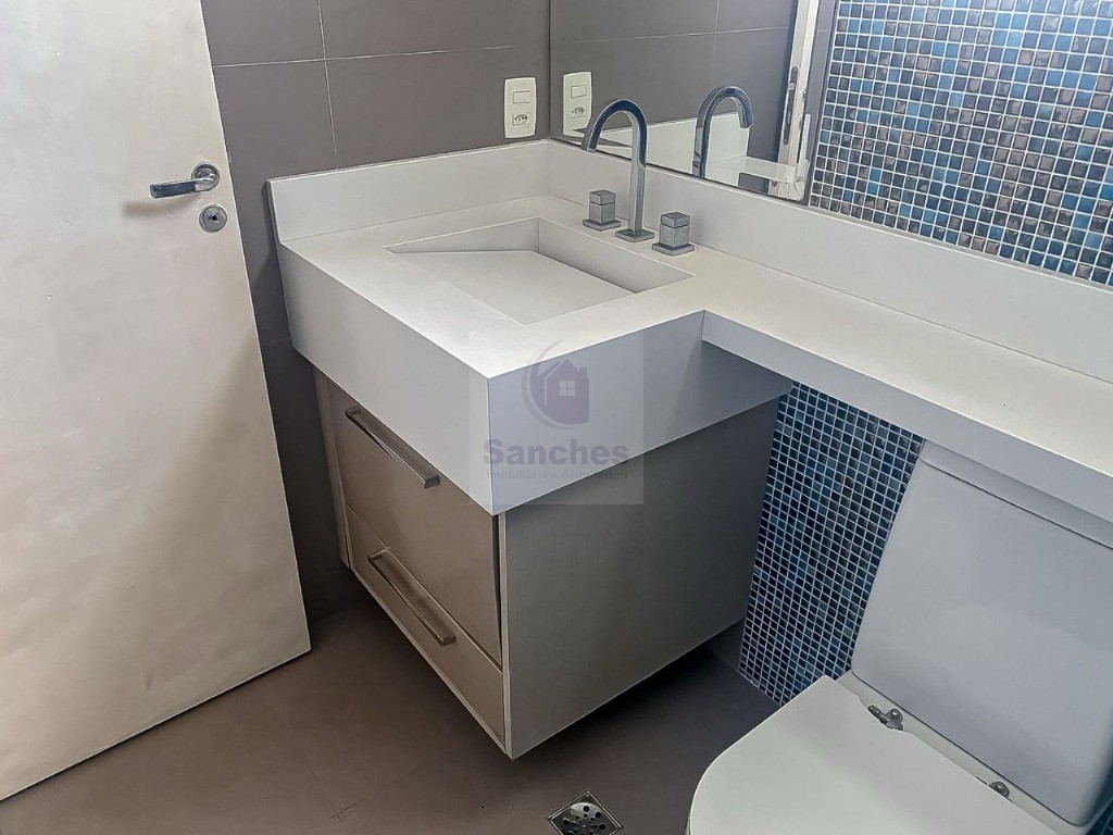 Apartamento à venda com 3 quartos, 180m² - Foto 14