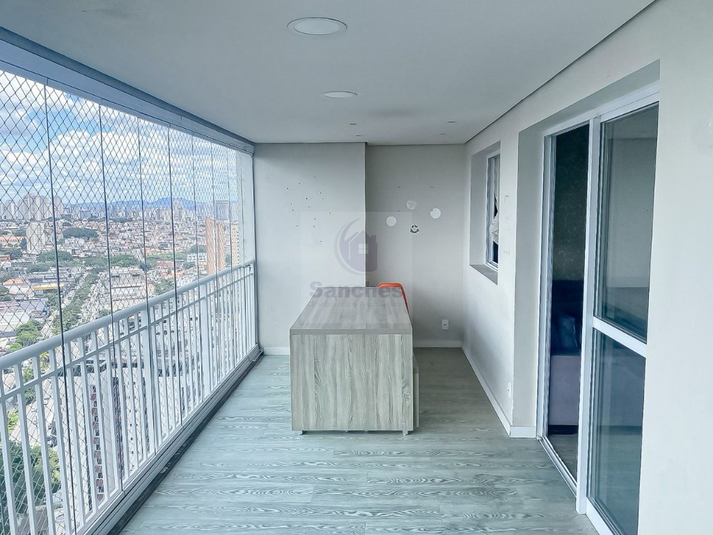 Apartamento à venda com 3 quartos, 180m² - Foto 4