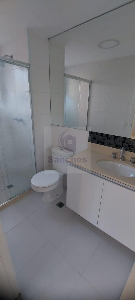 Apartamento à venda com 2 quartos, 72m² - Foto 17