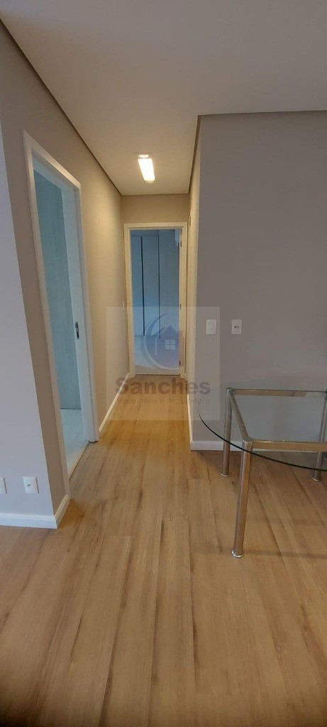 Apartamento à venda com 2 quartos, 72m² - Foto 6