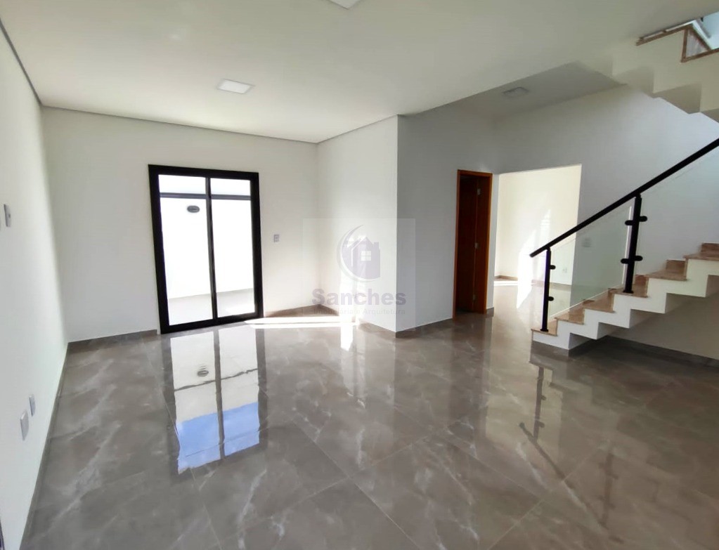 Sobrado à venda com 2 quartos, 108m² - Foto 2