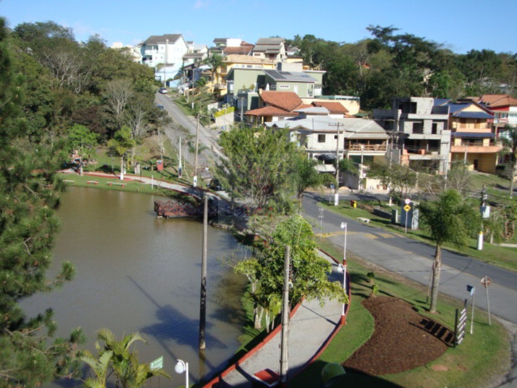 Casa de Condomínio à venda com 3 quartos, 260m² - Foto 5