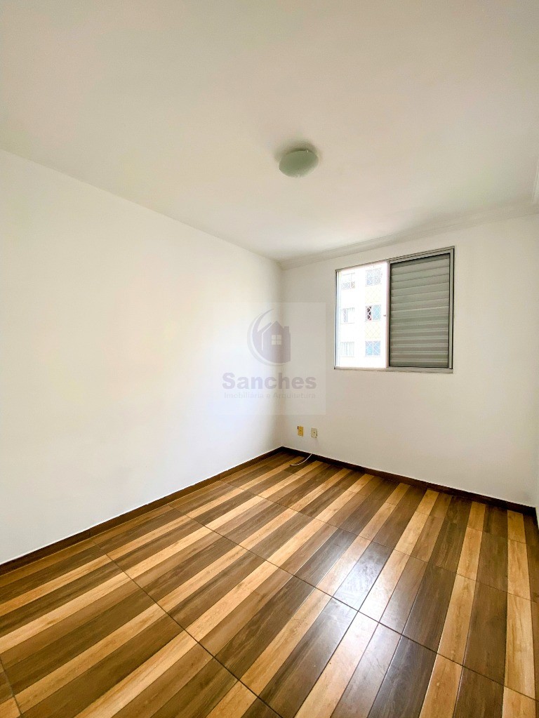 Apartamento para alugar com 2 quartos, 48m² - Foto 12