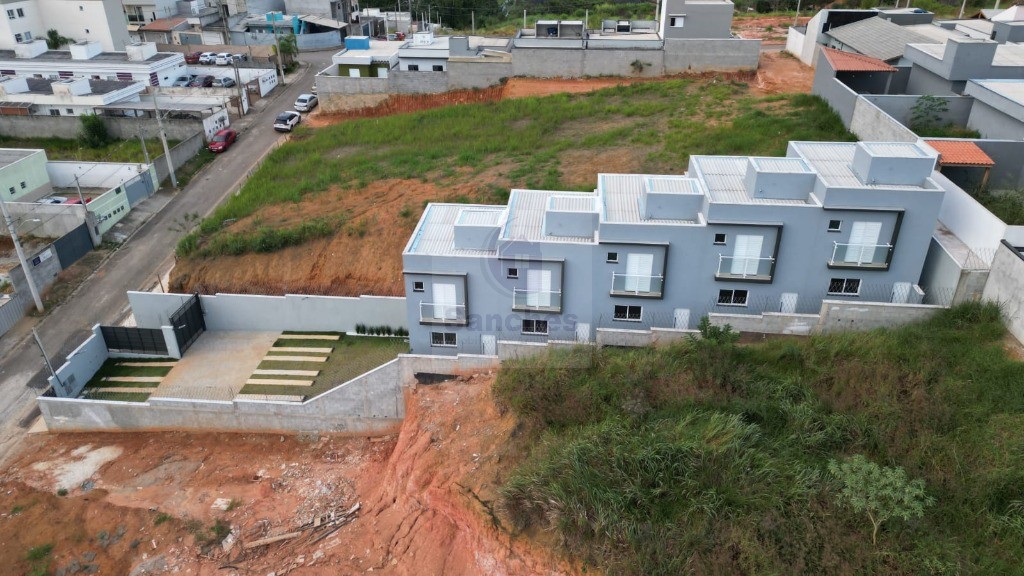 Sobrado à venda com 2 quartos, 80m² - Foto 37