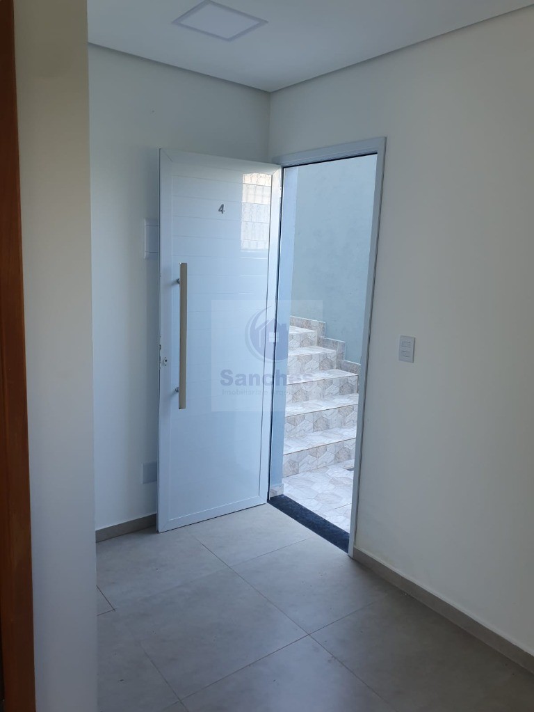 Sobrado à venda com 2 quartos, 80m² - Foto 2