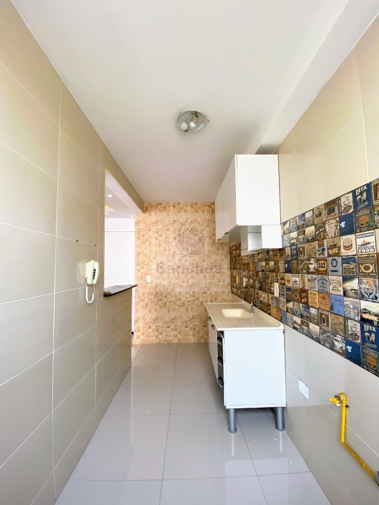 Apartamento para alugar com 2 quartos, 48m² - Foto 4