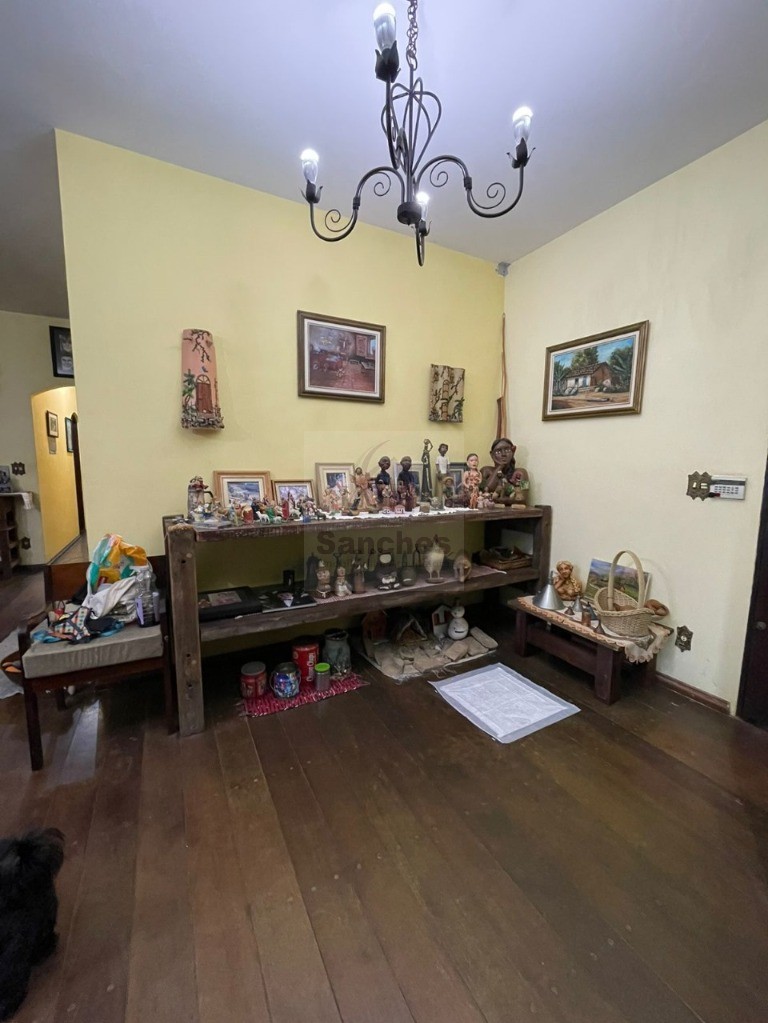 Sobrado à venda com 4 quartos, 300m² - Foto 17