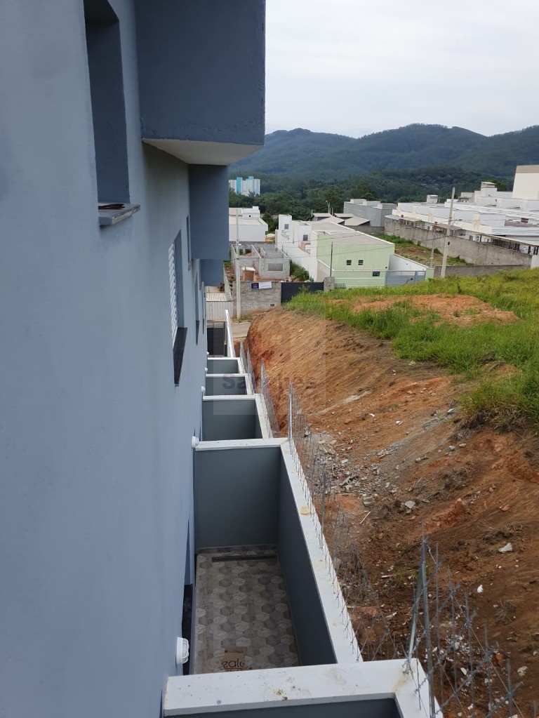 Sobrado à venda com 2 quartos, 80m² - Foto 33