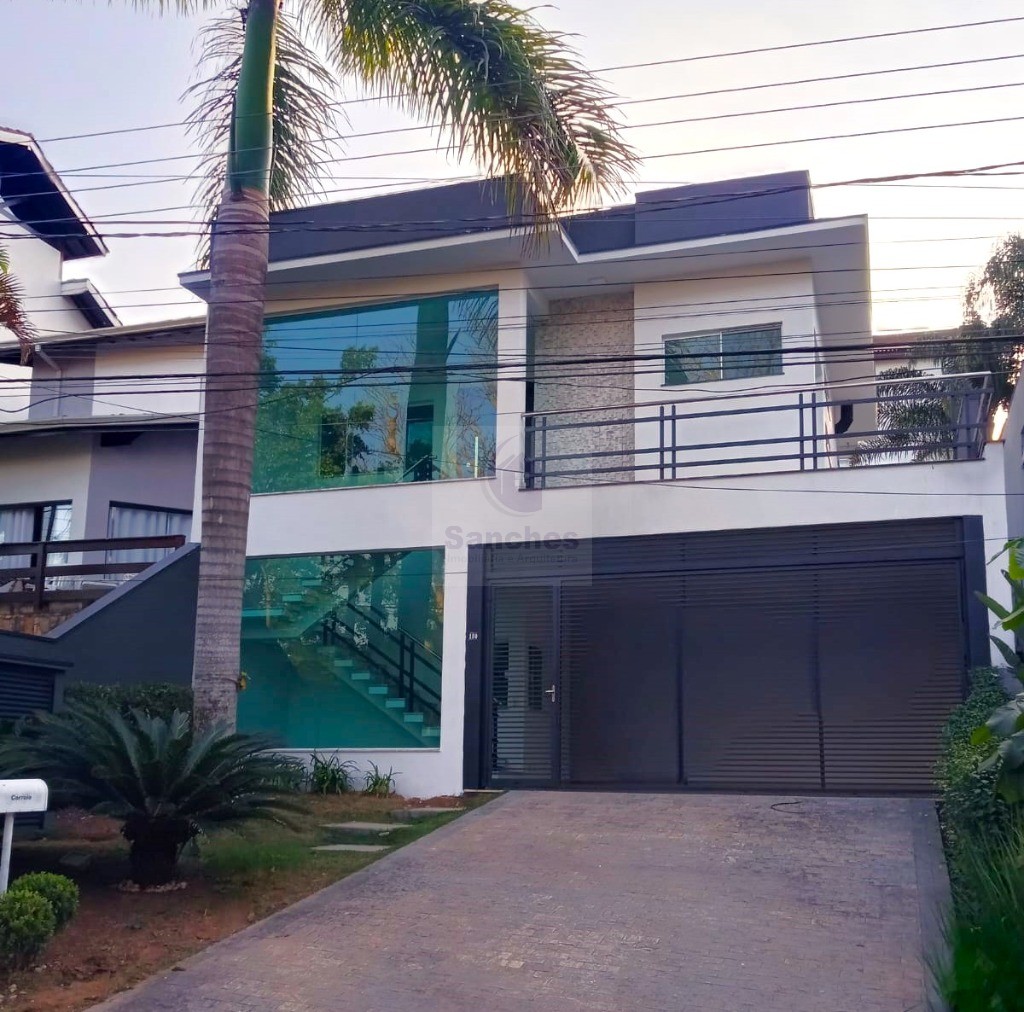 Casa de Condomínio à venda e aluguel com 3 quartos, 200m² - Foto 1