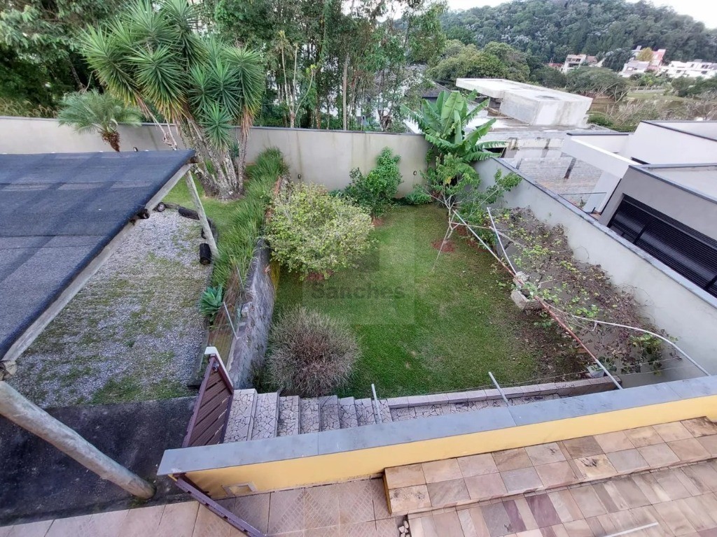 Casa de Condomínio à venda com 3 quartos, 360m² - Foto 18