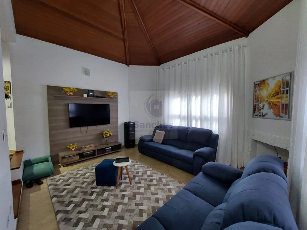 Casa de Condomínio à venda com 3 quartos, 360m² - Foto 5