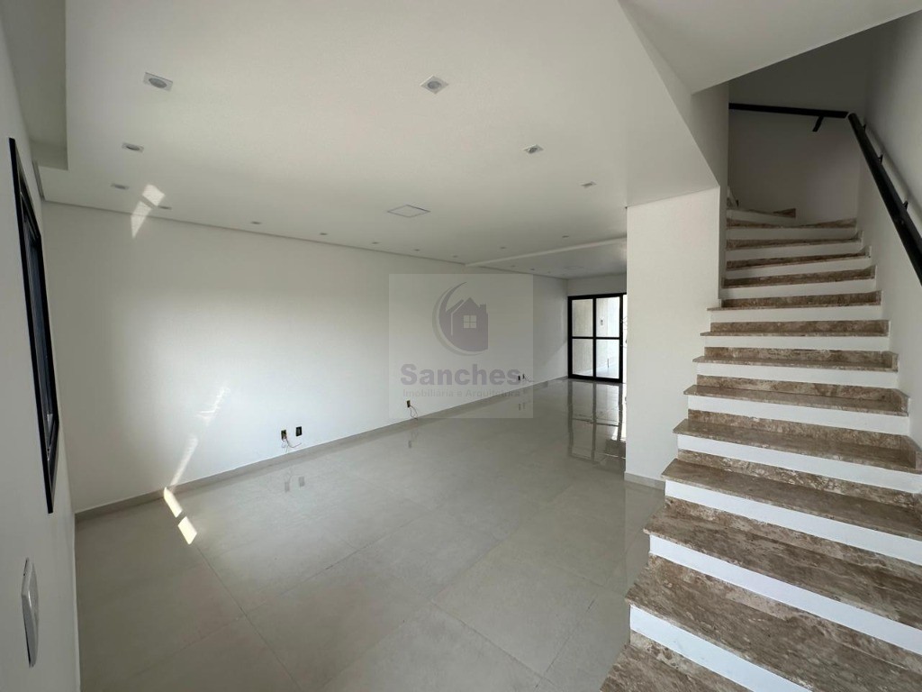 Sobrado à venda com 3 quartos, 120m² - Foto 4