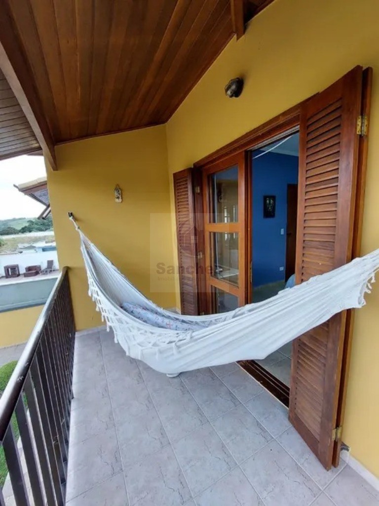 Casa de Condomínio à venda com 3 quartos, 360m² - Foto 6