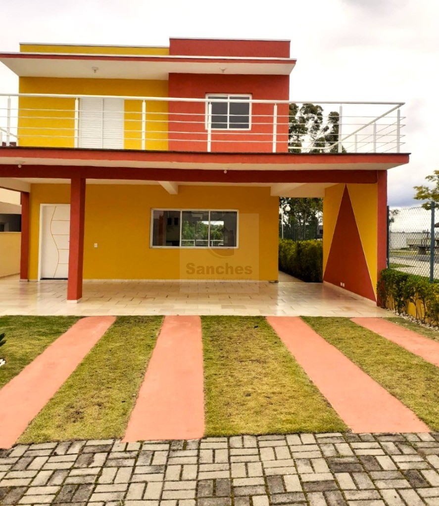 Casa de Condomínio à venda e aluguel com 4 quartos, 350m² - Foto 1