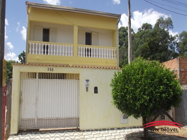 Sobrado à venda com 2 quartos, 140m² - Foto 2