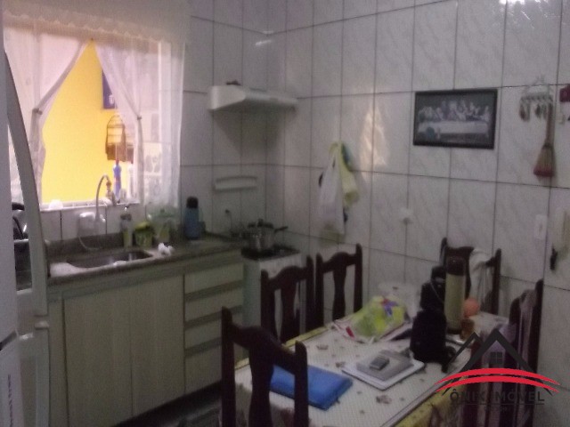 Sobrado à venda com 2 quartos, 140m² - Foto 17