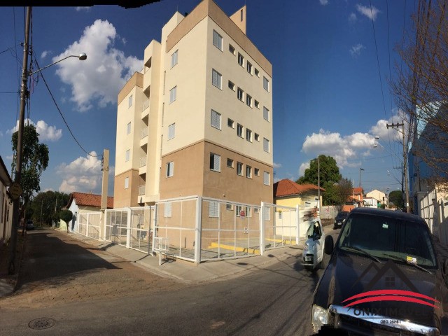 Apartamento à venda com 2 quartos, 102m² - Foto 1