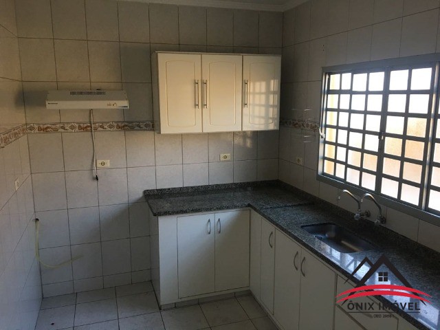 Casa à venda com 3 quartos, 170m² - Foto 13