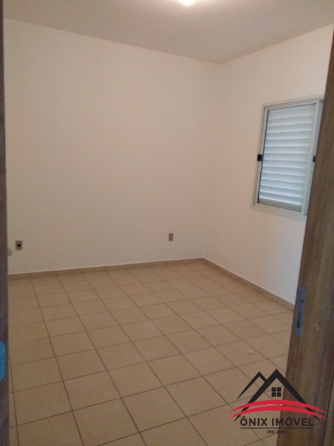 Apartamento à venda com 2 quartos, 75m² - Foto 8