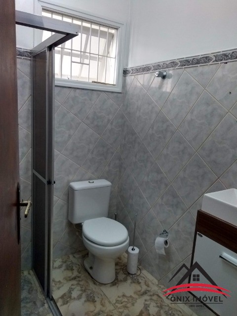 Casa à venda com 2 quartos, 300m² - Foto 5