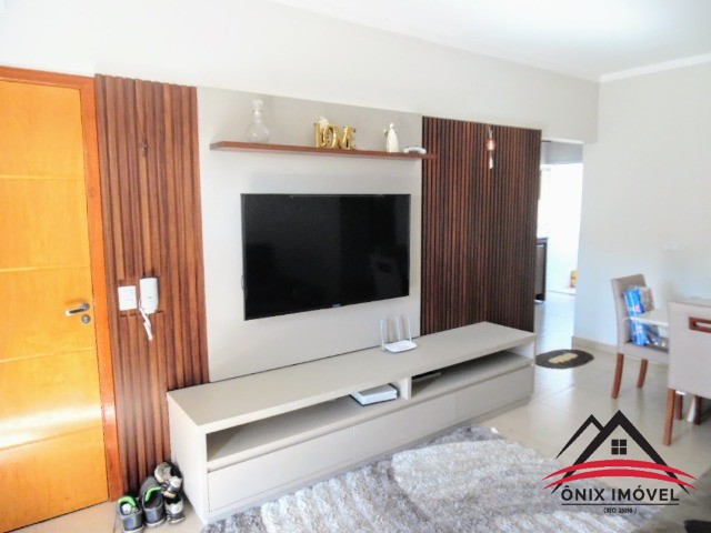 Apartamento à venda com 3 quartos, 91m² - Foto 1