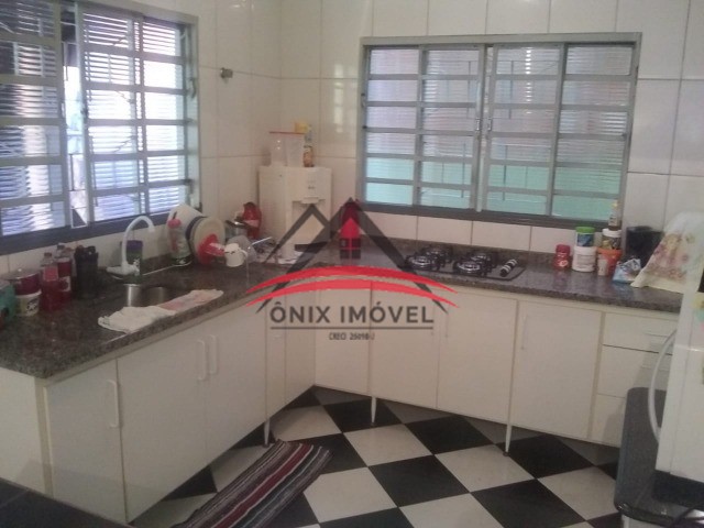 Casa, 3 quartos, 250 m² - Foto 10