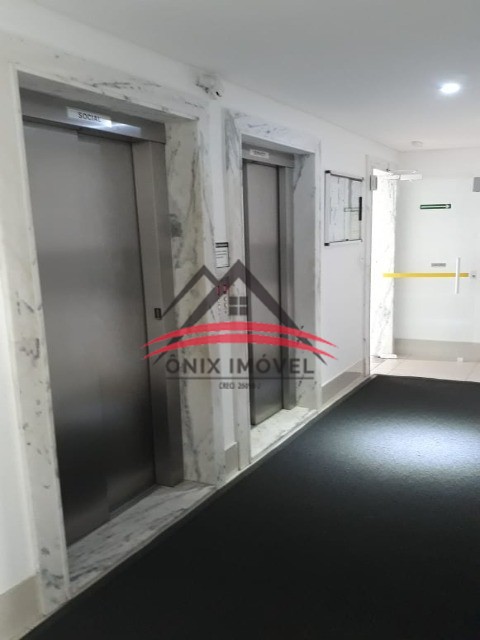 Apartamento à venda com 3 quartos, 135m² - Foto 35