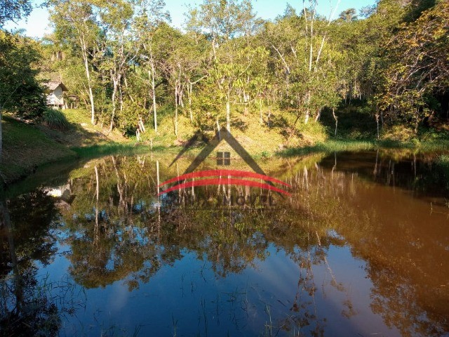 Chácara à venda com 3 quartos, 5m² - Foto 30