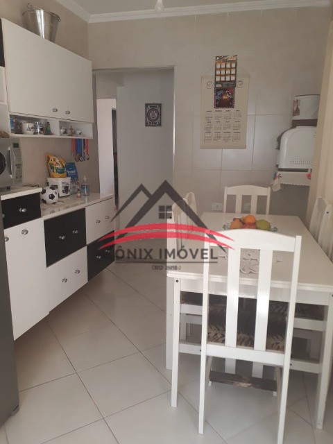 Casa à venda com 2 quartos, 250m² - Foto 10