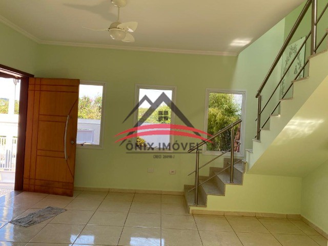 Casa à venda com 3 quartos, 250m² - Foto 9