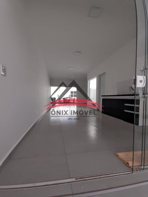 Casa à venda com 2 quartos, 170m² - Foto 11