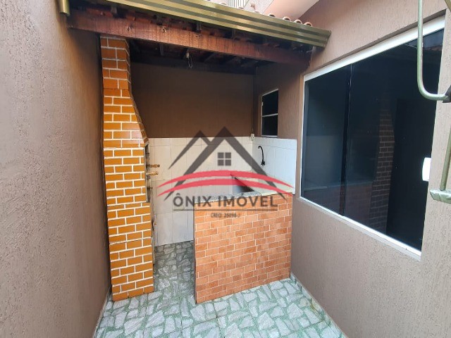 Casa à venda com 3 quartos, 100m² - Foto 17