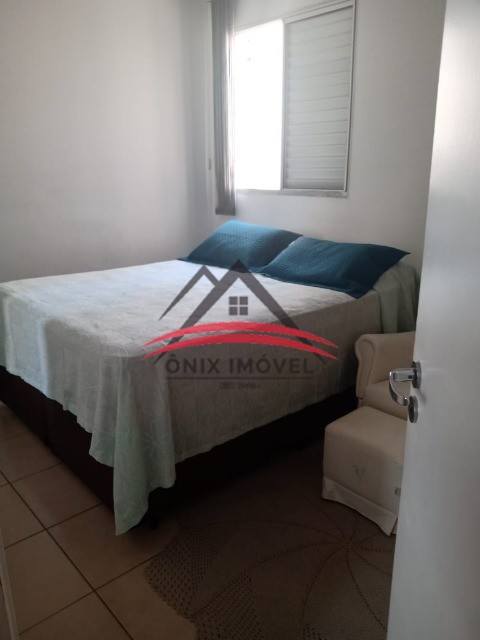 Apartamento à venda com 2 quartos, 48m² - Foto 2