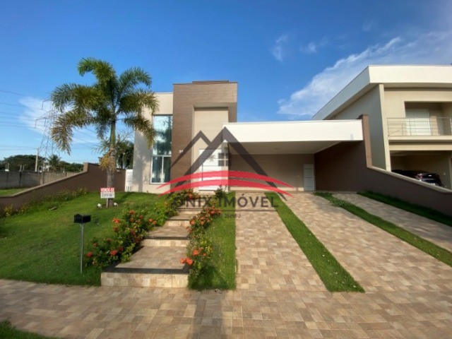 Casa de Condomínio à venda com 3 quartos, 525m² - Foto 1