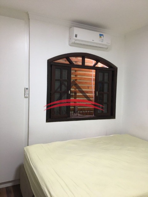 Casa à venda com 5 quartos, 139m² - Foto 12