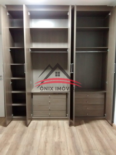 Apartamento à venda com 1 quarto, 68m² - Foto 2