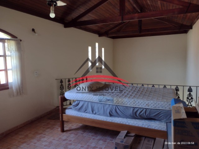 Casa de Condomínio à venda com 3 quartos, 1110m² - Foto 2