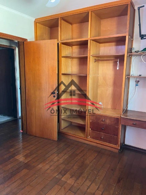 Apartamento à venda com 3 quartos, 105m² - Foto 8