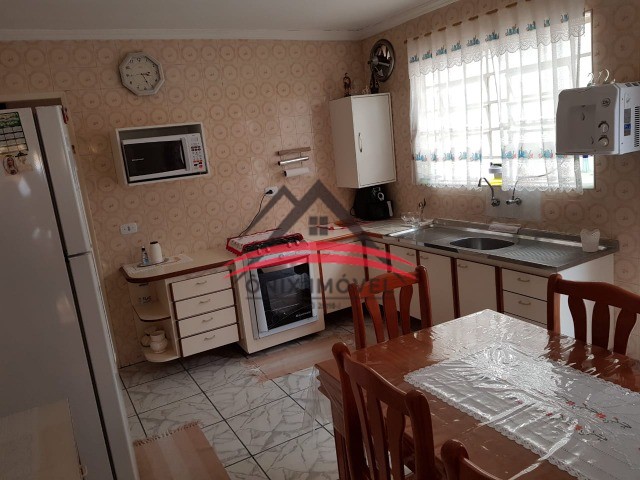 Sobrado à venda com 3 quartos, 200m² - Foto 3