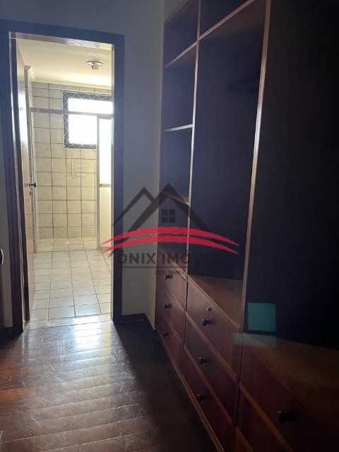 Apartamento à venda com 3 quartos, 105m² - Foto 7