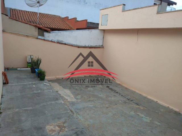 Casa à venda com 2 quartos, 110m² - Foto 14