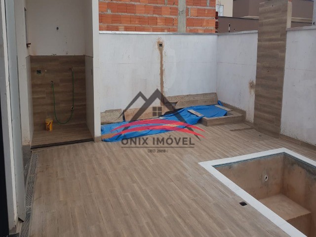 Casa à venda com 3 quartos, 107m² - Foto 7